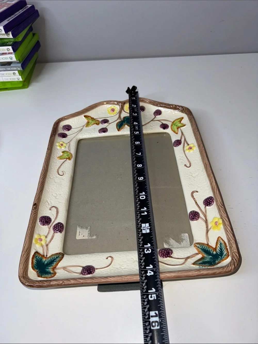 Vintage Terragrafics Ceramic Berry Vine Picture Frame – Large Tabletop Frame
